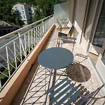 Les Cimes En Vue, 3 Etoiles - Le Palais *